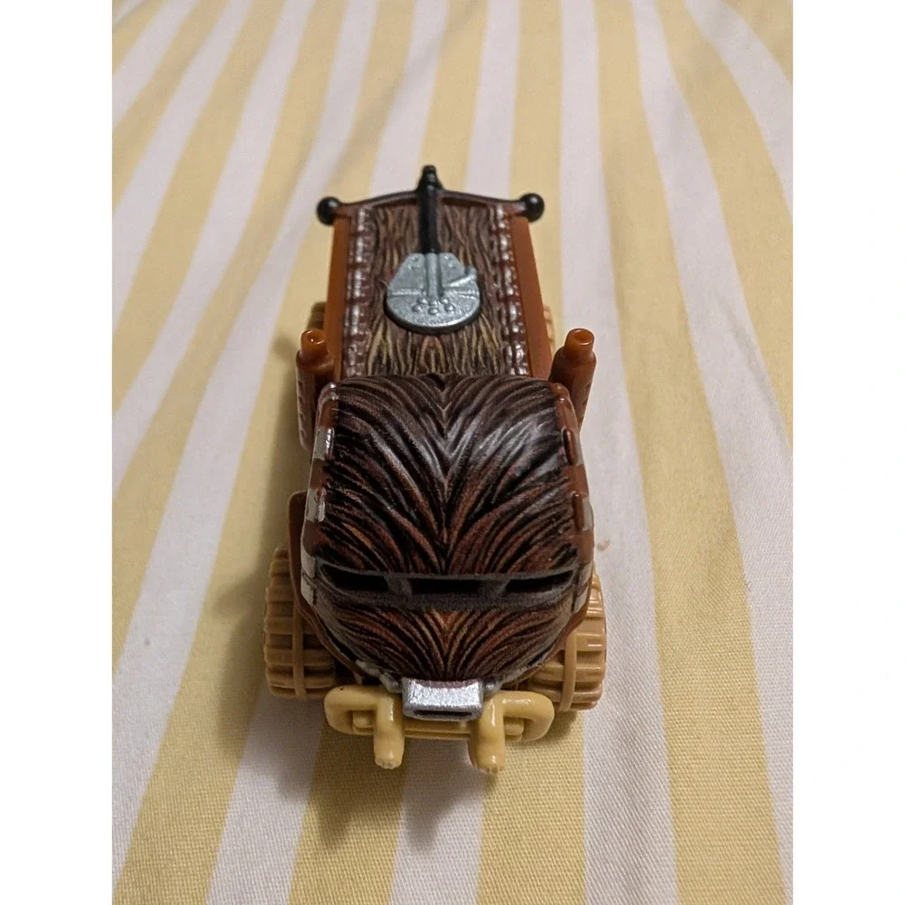 Star Wars Hot Wheels Chewbacca Character Car Diecast Toy Truck CGW39 Loose
